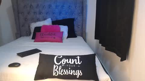 sexychocco online show from November 2025 03:56:01 AM