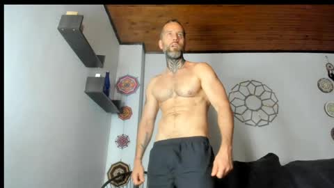 Snapshot of sexycolombian2022 chatting on May 2026 02:24:02 PM Antonioylola online show from May 2026 02:24:02 PM