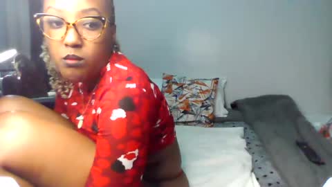 Snapshot of sexycookien chatting on July 2026 08:27:02 PM SexyCookieN online show from July 2026 08:27:02 PM