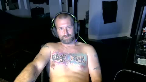 Jasyn online show from December 2025 06:18:01 AM