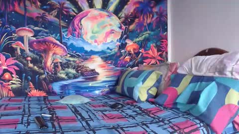 Mike online show from December 2025 08:59:01 PM