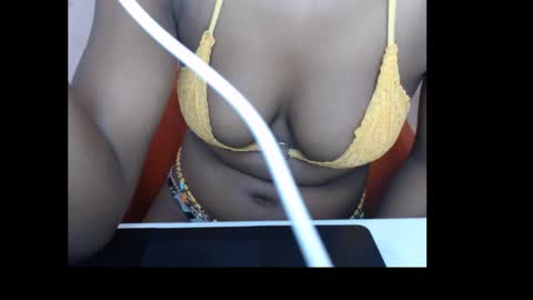 Snapshot of sexydebabe chatting on October 2025 10:43:02 PM sexydebabe online show from October 2025 10:43:02 PM