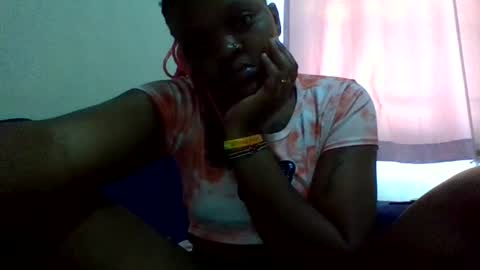 Snapshot of sexydee101436 chatting on July 2026 05:25:02 AM sexydee101436 online show from July 2026 05:25:02 AM