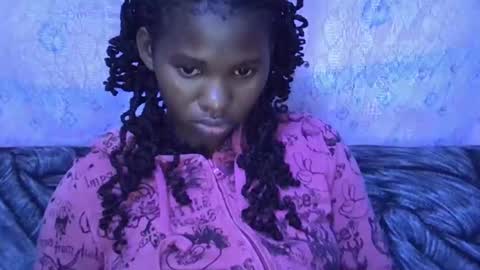 Snapshot of sexydoll002 chatting on September 2025 05:29:01 AM sexydoll002 online show from September 2025 05:29:01 AM