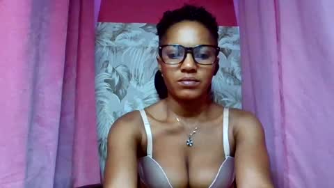 Snapshot of sexydoll32 chatting on July 2026 12:36:01 AM sexydoll32 online show from July 2026 12:36:01 AM