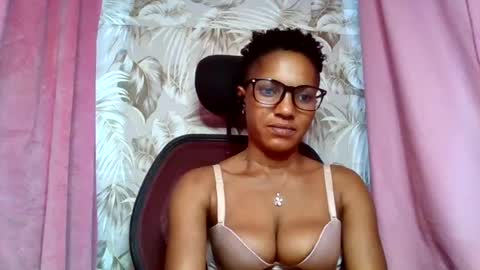 Snapshot of sexydoll32 chatting on July 2026 02:04:02 AM sexydoll32 online show from July 2026 02:04:02 AM