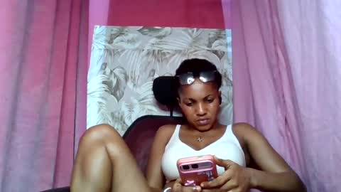 Snapshot of sexydoll32 chatting on July 2026 01:58:33 AM sexydoll32 online show from July 2026 01:58:33 AM