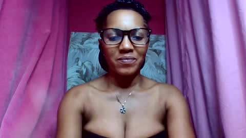 Snapshot of sexydoll32 chatting on July 2026 11:35:02 PM sexydoll32 online show from July 2026 11:35:02 PM