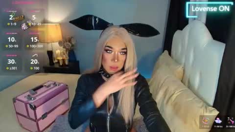 Snapshot of sexydoll_marie chatting on April 2026 05:20:02 PM sexydoll_marie online show from April 2026 05:20:02 PM