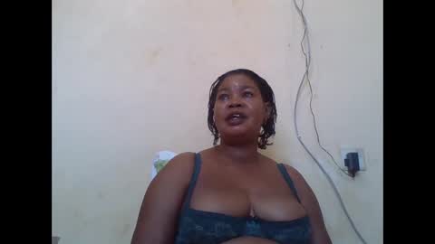 EMILY online show from October 2025 08:13:01 AM