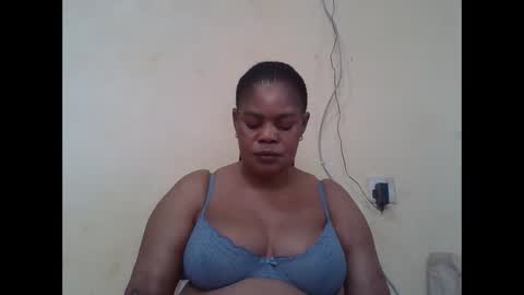 EMILY online show from November 2025 03:38:01 AM