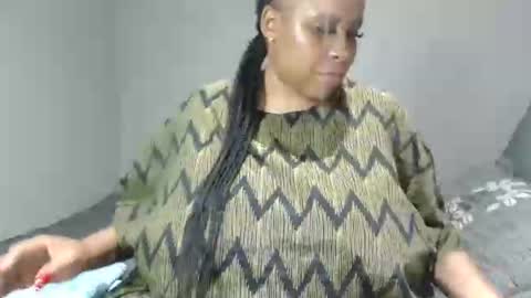 Snapshot of sexyebonylove89 chatting on December 2024 06:32:02 PM sexyebonylove89 online show from December 2024 06:32:02 PM