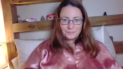 Emily online show from November 2025 09:41:02 AM