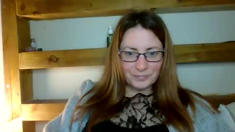 Emily online show from February 2026 10:47:02 AM