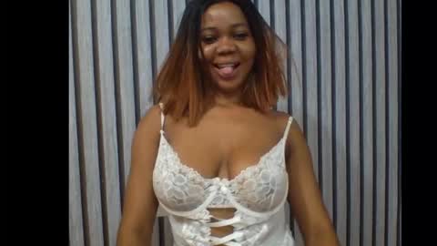 sexyeye368293 online show from November 2025 10:37:01 AM