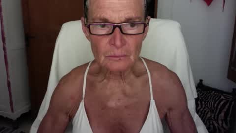 SexyFit58 online show from May 2026 07:42:01 PM