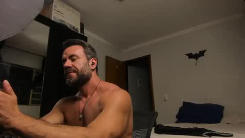 chris online show from February 2025 12:14:01 AM