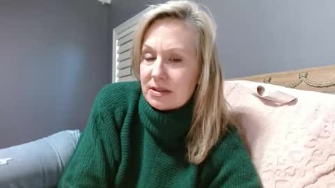 LisaisLuscious online show from January 2025 09:29:01 PM