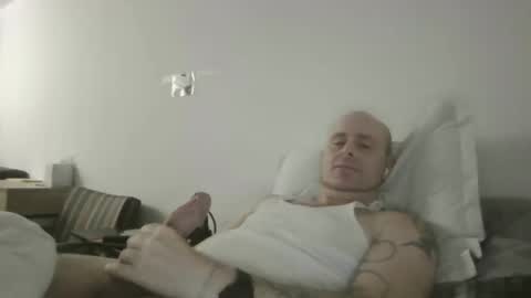 sexyfredy7722 online show from October 2025 03:30:02 PM