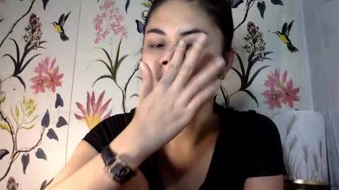 Snapshot of sexygoddessjade chatting on October 2025 02:09:02 AM miss jade so online show from October 2025 02:09:02 AM