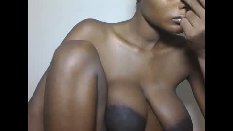 Snapshot of sexyhotgal23 chatting on December 2025 08:46:01 PM REBECCAH online show from December 2025 08:46:01 PM