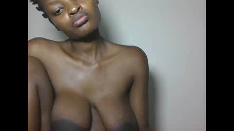 Snapshot of sexyhotgal23 chatting on December 2025 09:32:02 PM REBECCAH online show from December 2025 09:32:02 PM