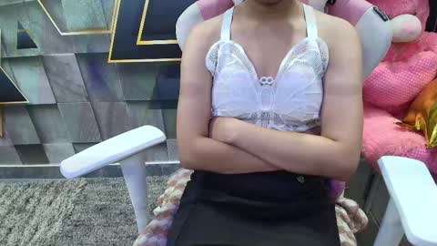 sexyislive online show from November 2025 01:40:01 AM