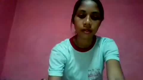 sexyjolie586 online show from June 2026 06:22:02 AM
