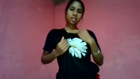 sexyjolie586 online show from June 2026 04:09:02 PM