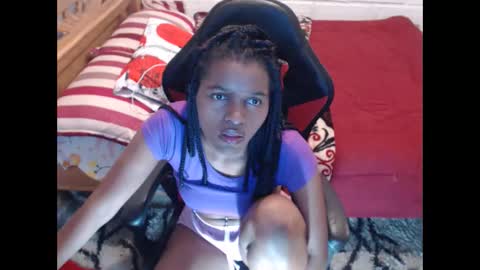 Snapshot of sexyjustin202 chatting on December 2024 06:59:02 AM sexyjustin202 online show from December 2024 06:59:02 AM