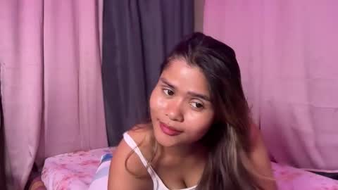 Snapshot of sexylady_pinayx chatting on April 2026 11:35:02 PM Call me Bea online show from April 2026 11:35:02 PM