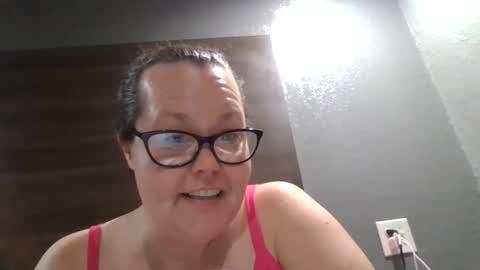 Snapshot of sexylil_bbw chatting on March 2026 04:29:01 AM sexylil_bbw online show from March 2026 04:29:01 AM