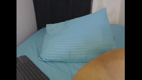 sexyloba  independent model online show from January 2025 11:02:02 PM