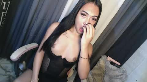 Snapshot of sexylovesappira chatting on December 2024 04:41:01 AM maxine online show from December 2024 04:41:01 AM