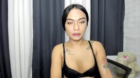 Snapshot of sexylovesappira chatting on October 2025 12:28:01 PM maxine online show from October 2025 12:28:01 PM