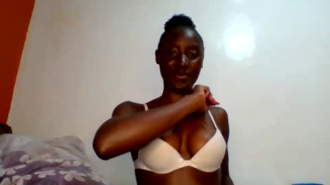 sexylucia5 online show from May 2026 09:09:01 PM