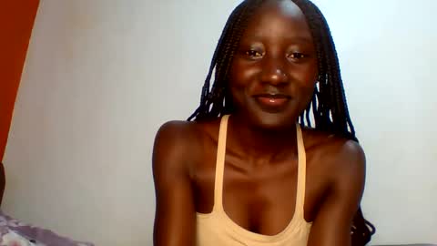sexylucia5 online show from May 2026 09:43:01 PM