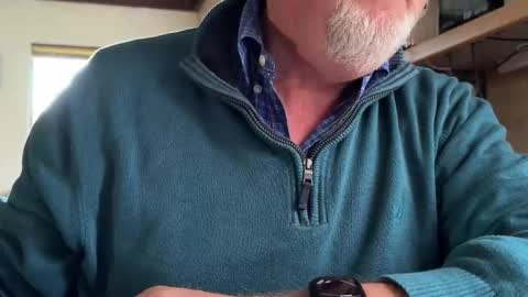 Snapshot of sexyman10091968 chatting on October 2025 06:58:02 AM SexyLuke online show from October 2025 06:58:02 AM