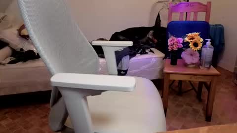 Snapshot of sexyman_fr chatting on March 2026 07:29:01 PM Vincent Vega online show from March 2026 07:29:01 PM