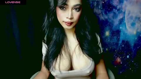 Snapshot of sexymariafoxx chatting on July 2026 06:43:01 PM MariaFoxx online show from July 2026 06:43:01 PM