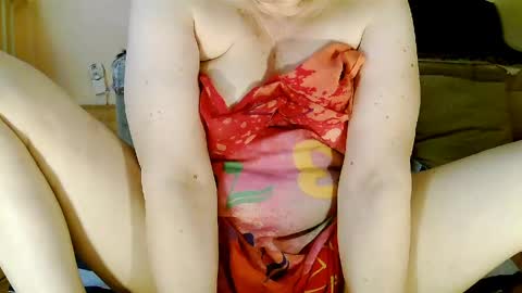 Squirty Maya Gold online show from June 2026 12:21:02 PM