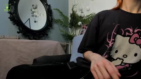 Snapshot of sexymiatrans chatting on October 2025 12:28:01 PM Sexy online show from October 2025 12:28:01 PM