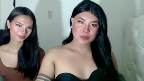 Snapshot of sexymika_xoxo chatting on October 2025 07:31:02 AM Mika online show from October 2025 07:31:02 AM