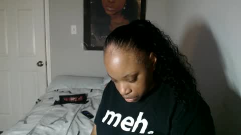 Snapshot of sexymona1218 chatting on September 2025 12:55:02 AM SexyMona online show from September 2025 12:55:02 AM