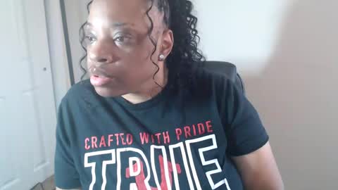 SexyMona online show from June 2026 02:04:01 PM