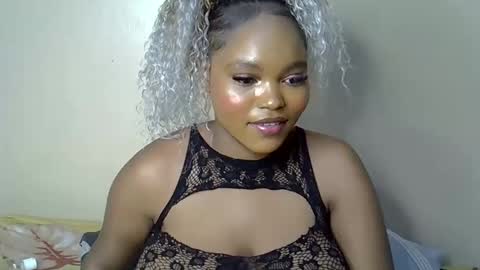 Molly  zora online show from February 2026 09:29:02 PM