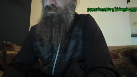 Snapshot of sexymountainman420 chatting on March 2025 08:42:02 PM Sexymountainman420 online show from March 2025 08:42:02 PM