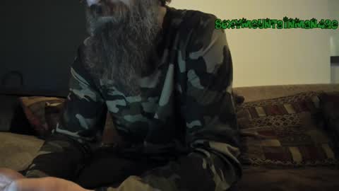 Snapshot of sexymountainman420 chatting on March 2025 07:23:01 PM Sexymountainman420 online show from March 2025 07:23:01 PM