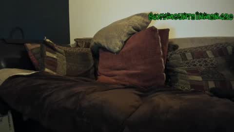 Snapshot of sexymountainman420 chatting on March 2025 01:31:02 AM Sexymountainman420 online show from March 2025 01:31:02 AM