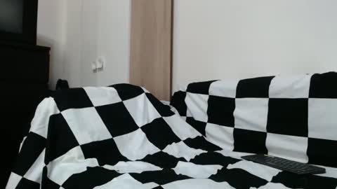 Adrian online show from November 2025 08:57:01 AM